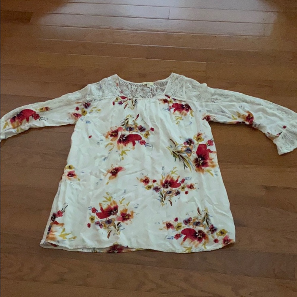Boutique bought Kori tunic